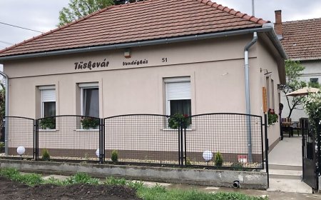 Tüskevár Vendégház 51 Abádszalók