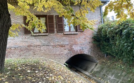 Híd-ház Alsónána