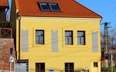 Vöröskő Apartman Alsóörs