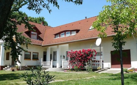 Szűcs Apartman Alsóörs