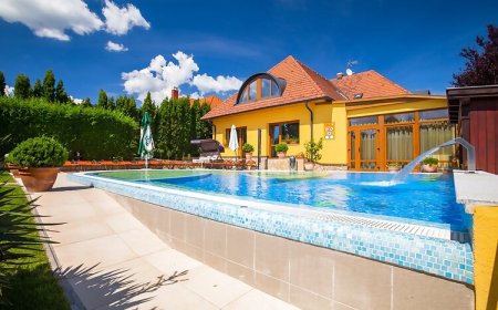 Hotel Mayer Alsóörs