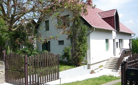 Andrea Apartman Alsópáhok