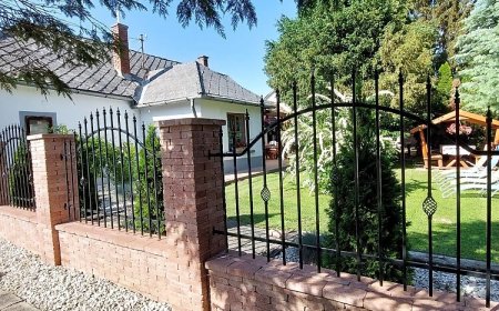 Fenyves Vendégház és Apartman Bakonybél