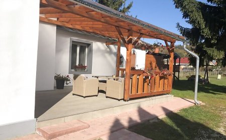 Park Vendégház & ParkCafé Bakonybél