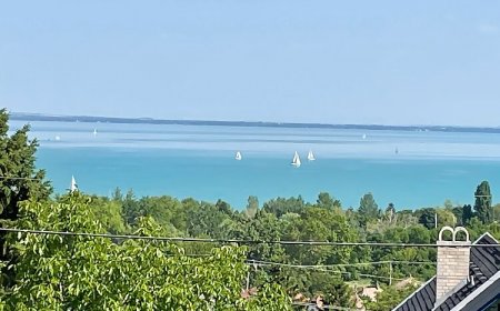 Amazing View Apartman Balatonalmádi