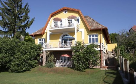 Gyöngyöm Apartman Balatonalmádi