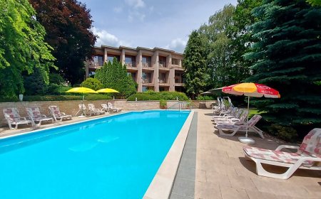 Hotel Villa Pax Balatonalmádi
