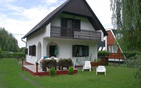 Előd Nyaralóház Balatonberény