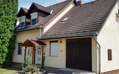 Zalán Apartmanház Balatonboglár