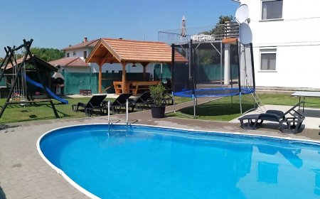 Beáta Apartman Balatonboglár