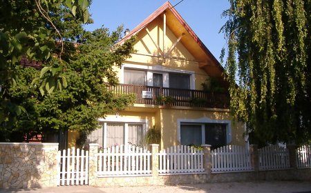 Muszti Apartman Balatonboglár