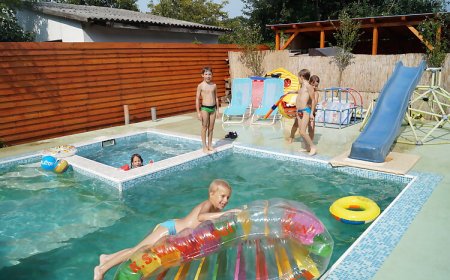 Hacienda Medencés & Gyermekkertes Vendégház Balatonboglár