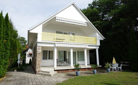 Vas Gereben Apartmanház Balatonfenyves