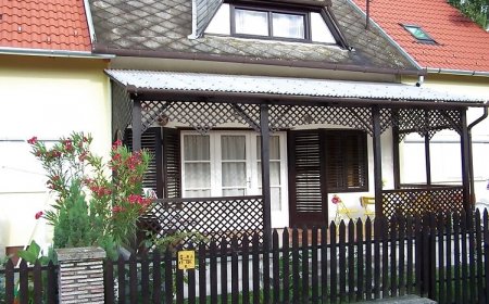 Vörös Apartman Balatonfenyves