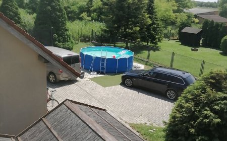 Medencés Apartmanház Balatonfenyves