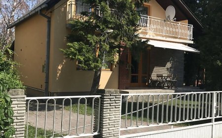 Vízicsibe Nyaralóház Balatonfenyves