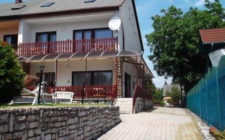 Lívia Apartman Balatonföldvár