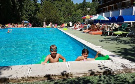 Neptun Apartmanház Platánsor Balatonföldvár