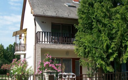 Gyöngyi Vendégház Balatonföldvár