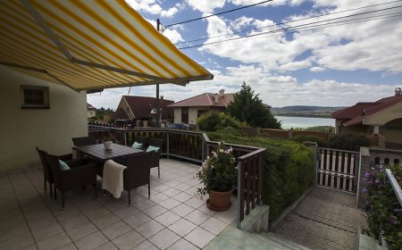 Szépkilátás Apartmanház Balatonfűzfő