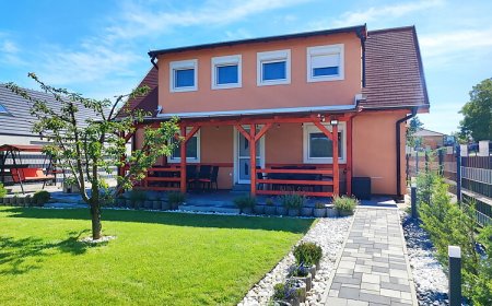 R&R Vendégház Balatonkenese