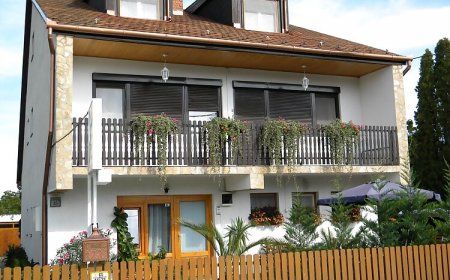 Villa Róza Apartman Balatonkeresztúr