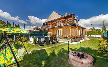 Adrienn Nyaraló Balatonkeresztúr