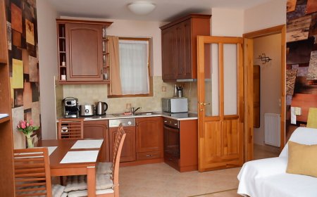 Napfényes Apartman Balatonlelle