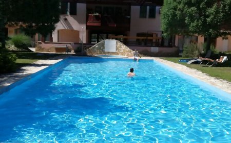 Medencés Apartman Balatonlelle