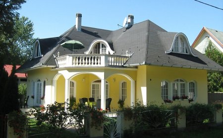 Zengő Apartmanház Balatonlelle