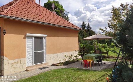 Lorka Vendégház Balatonmáriafürdő