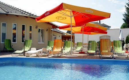 Viktor Bor - és Vendégház Balatonmáriafürdő