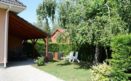 Jenna Apartments - Pinka Balatonszárszó