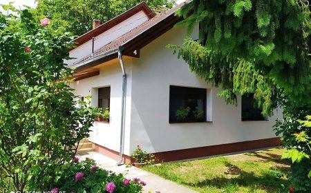 Dóra Apartman Balatonszárszó