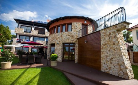 Pole Position Beach Hotel Balatonszárszó