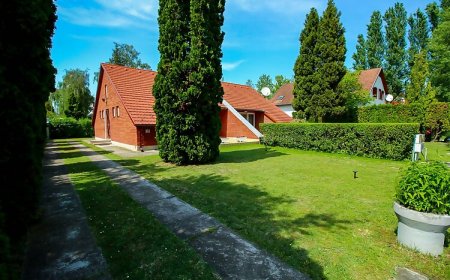 103 - Ikerfél Nyaraló Balatonszárszó