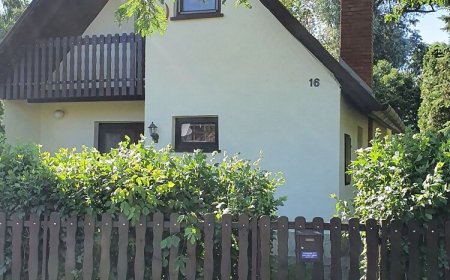 Fibu Lak Üdülőház Balatonszárszó