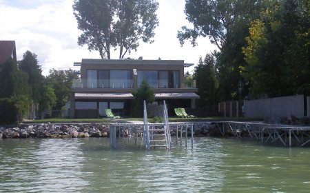 Abahaus Vendégház Balatonszárszó