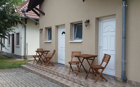 Pusztai Apartmanok Balatonszemes