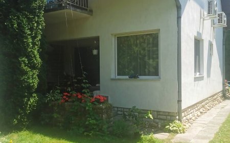 Kaméleon Apartmanház Balatonszemes