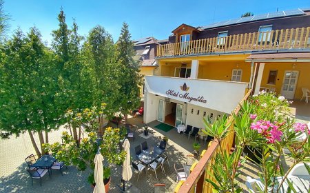 Hotel Magnólia Balatonszepezd