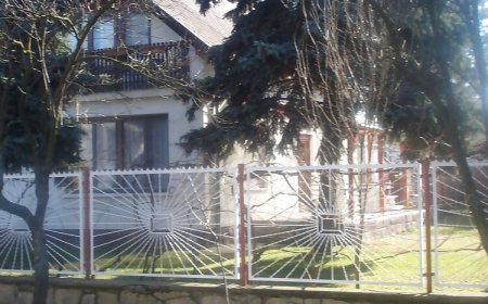 Ezüstfenyő Apartman Balatonszéplak