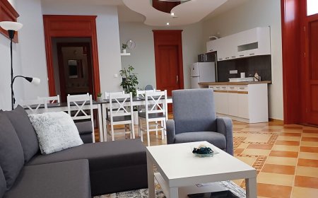 Kőkapu Apartmanház Bogács