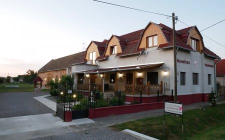 Vadrózsa Vendégház Botykapeterd
