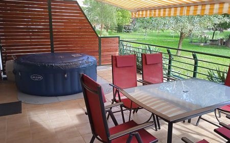 Csiribá Apartman Cserkeszőlő