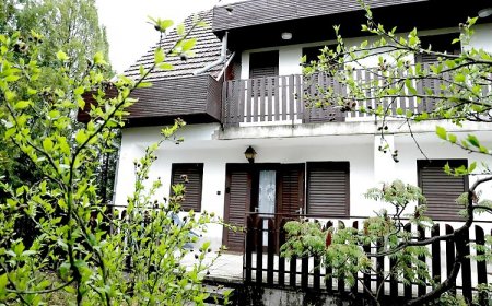 Gyöngyvirág Ház Cserkeszőlő