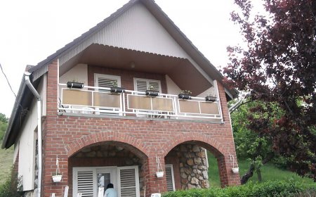 Magyar Vendégház Csókakő