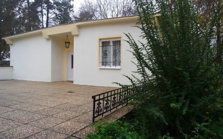 Kastélykert Vendégház Dánszentmiklós