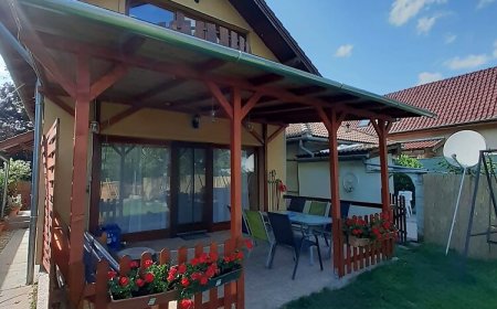 Kéktó-sétány Apartmanház Délegyháza