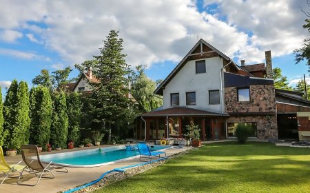 Fáradt Vándor Vendégház Domonyvölgy